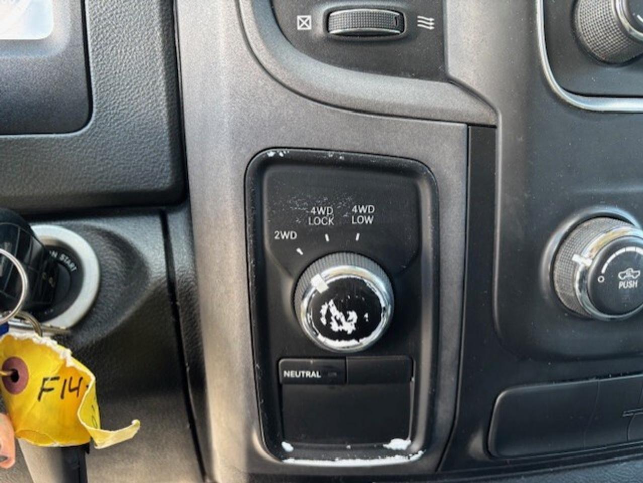 2014 RAM 1500 4WD V8 **ONLY 98KM-1 OWNER-NEW TIRES-P/LIFTGATE** Photo