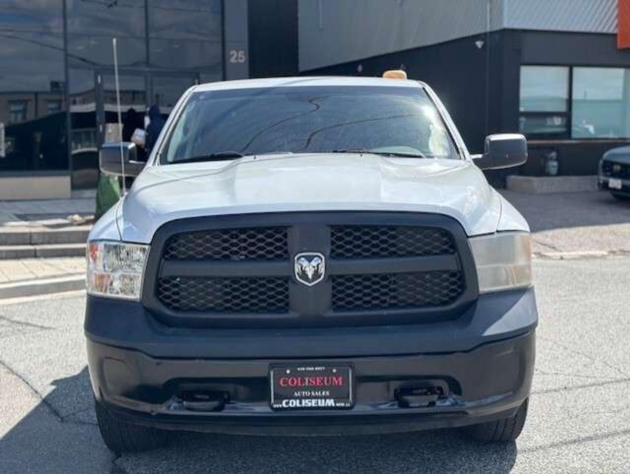 2014 RAM 1500 4WD V8 **ONLY 98KM-1 OWNER-NEW TIRES-P/LIFTGATE** Photo