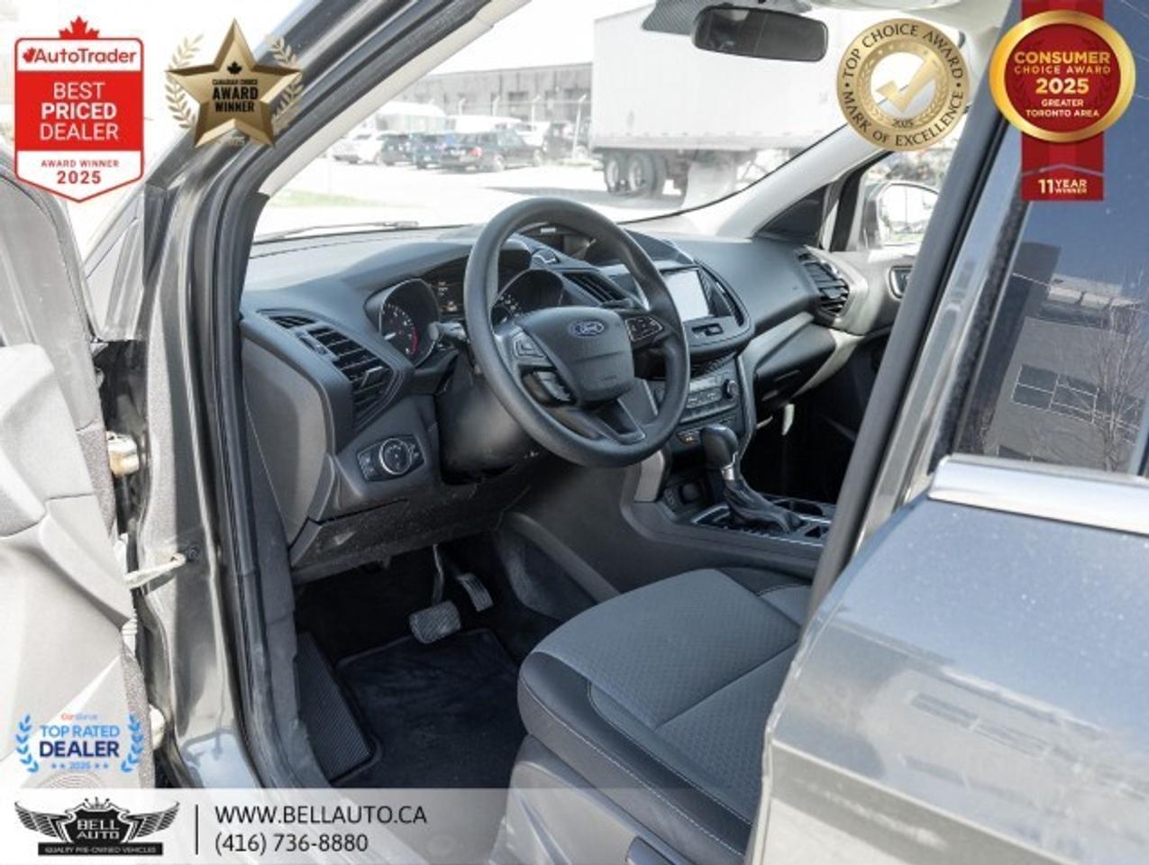 2017 Ford Escape FWD 4dr SE Photo