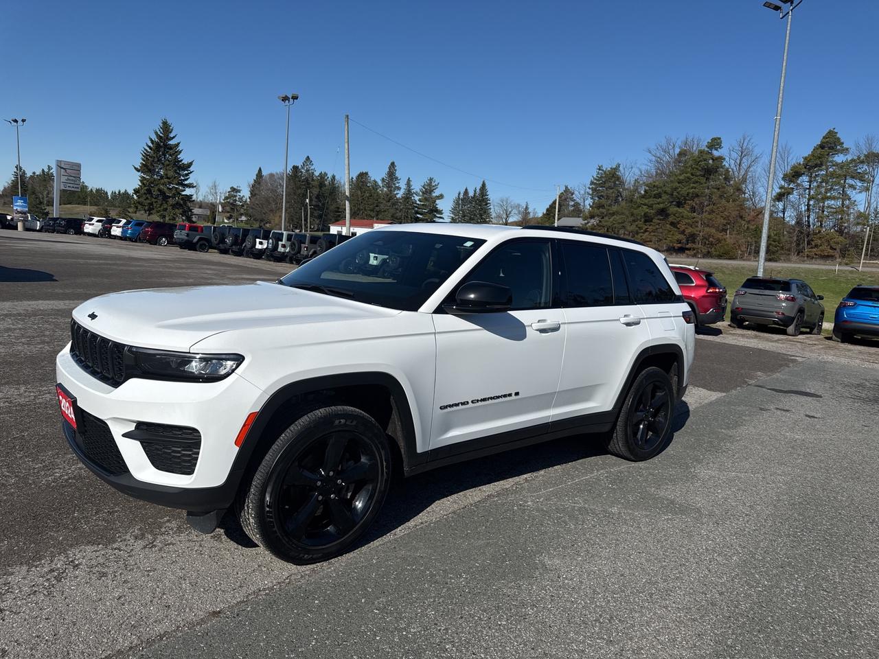 2024 Jeep Grand Cherokee Altitude Photo
