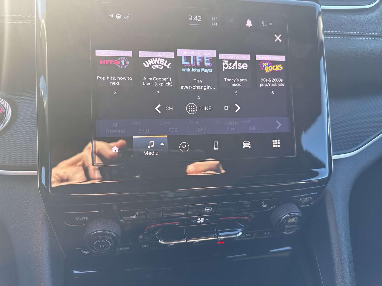 2024 Jeep Grand Cherokee Altitude Photo