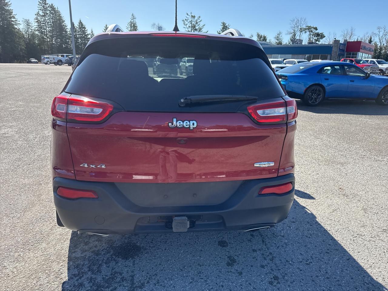2017 Jeep Cherokee North Photo3