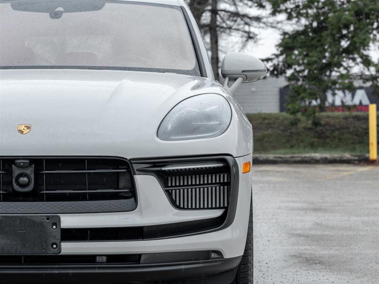 2025 Porsche Macan S AWD Premium Pkg Plus Sport Chrono Pkg Surround V Photo