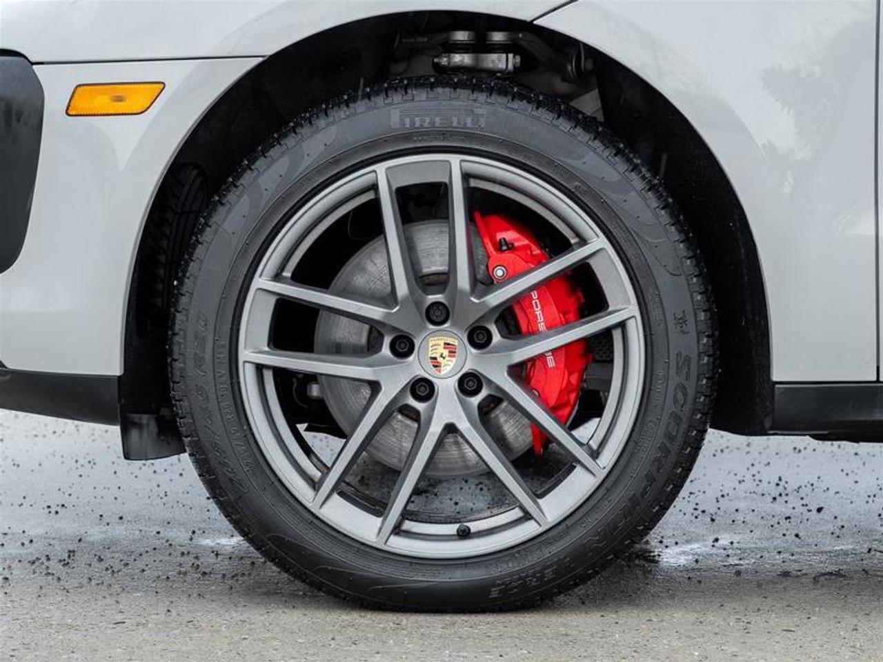 2025 Porsche Macan S AWD Premium Pkg Plus Sport Chrono Pkg Surround V Photo