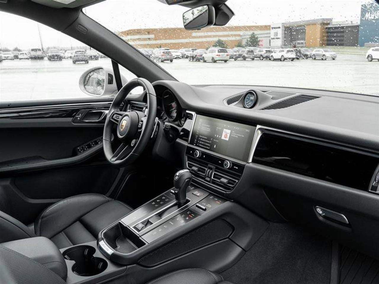 2025 Porsche Macan S AWD Premium Pkg Plus Sport Chrono Pkg Surround V Photo