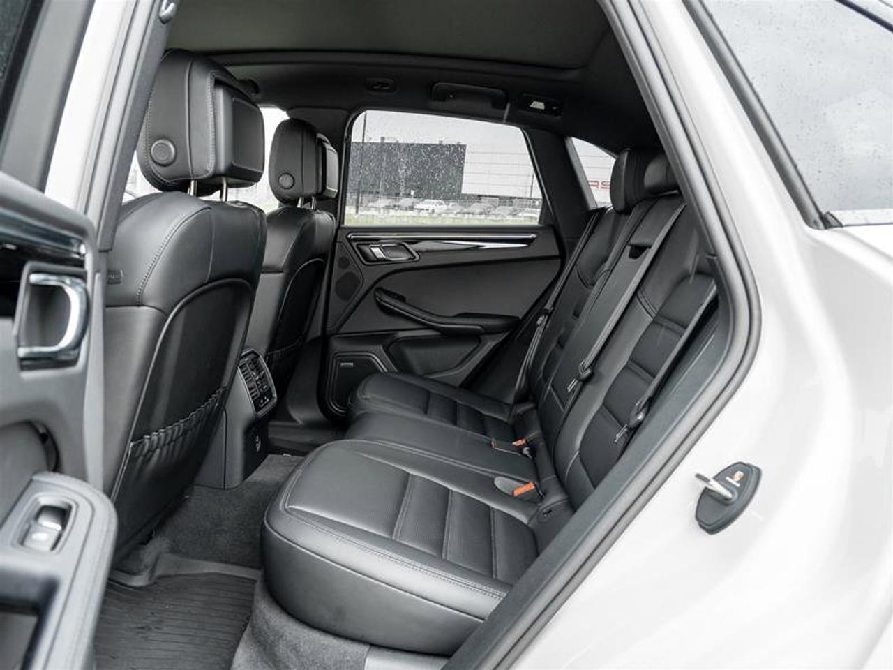 2025 Porsche Macan S AWD Premium Pkg Plus Sport Chrono Pkg Surround V Photo