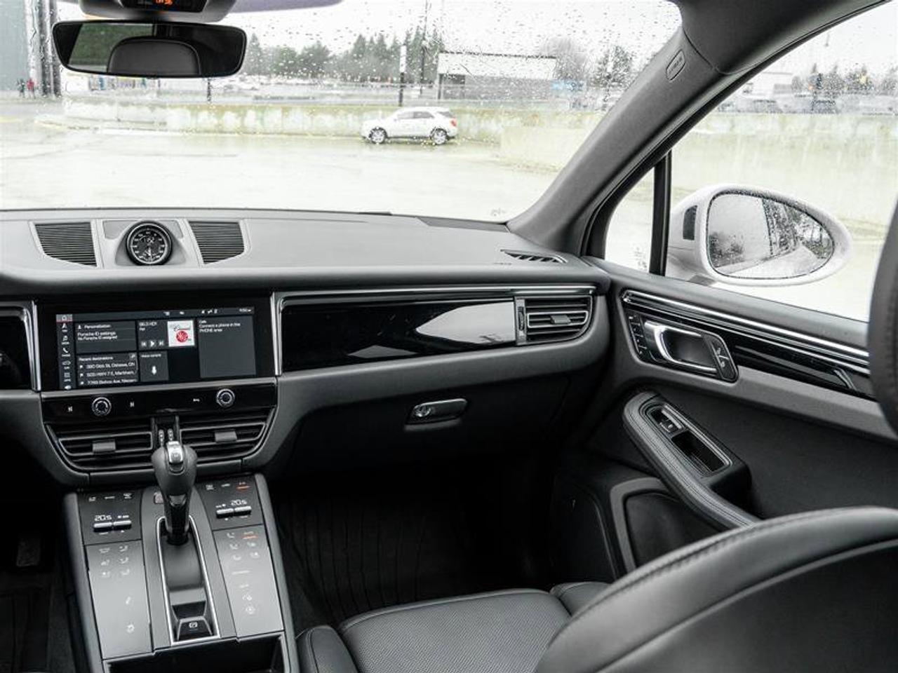 2025 Porsche Macan S AWD Premium Pkg Plus Sport Chrono Pkg Surround V Photo