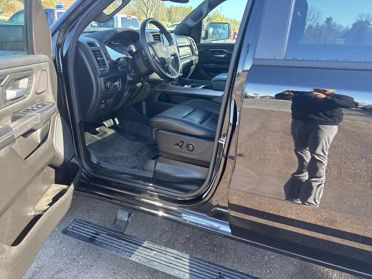 2023 RAM 1500 SPORT Photo