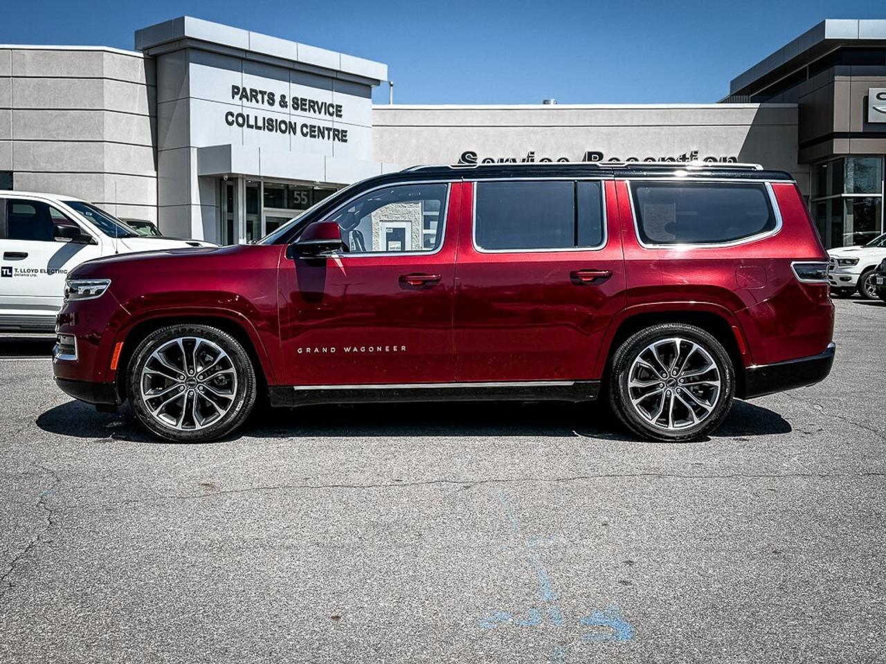 2022 Jeep Grand Wagoneer Series III   SERIES 3   PANO ROOF   PASS DISPLAY Photo