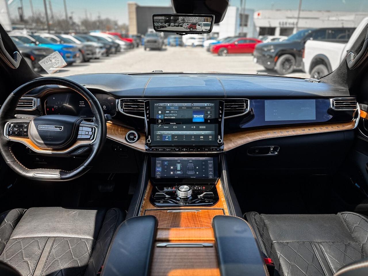2022 Jeep Grand Wagoneer Series III   SERIES 3   PANO ROOF   PASS DISPLAY Photo