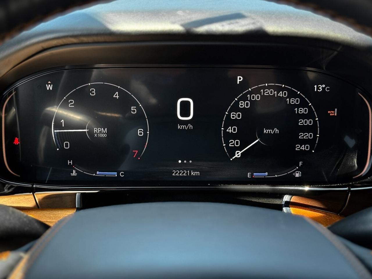 2022 Jeep Grand Wagoneer Series III   SERIES 3   PANO ROOF   PASS DISPLAY Photo