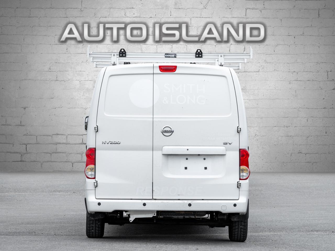 2017 Nissan NV200 I4 SV, Nav, Camera Photo