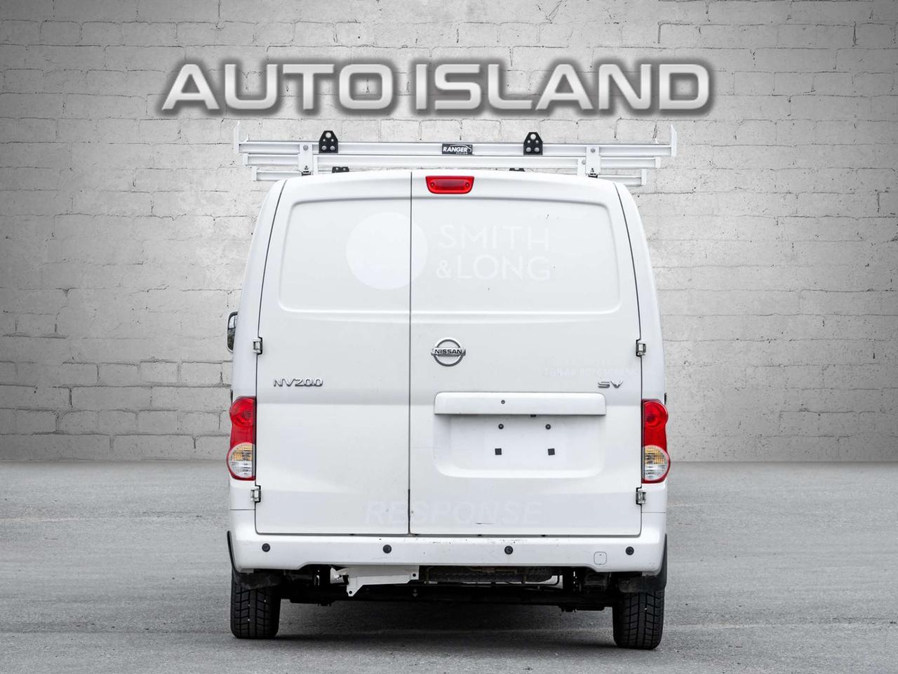2017 Nissan NV200 I4 SV, Nav, Camera Photo