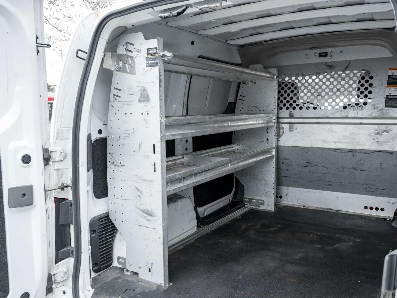 2017 Nissan NV200 I4 SV, Nav, Camera Photo