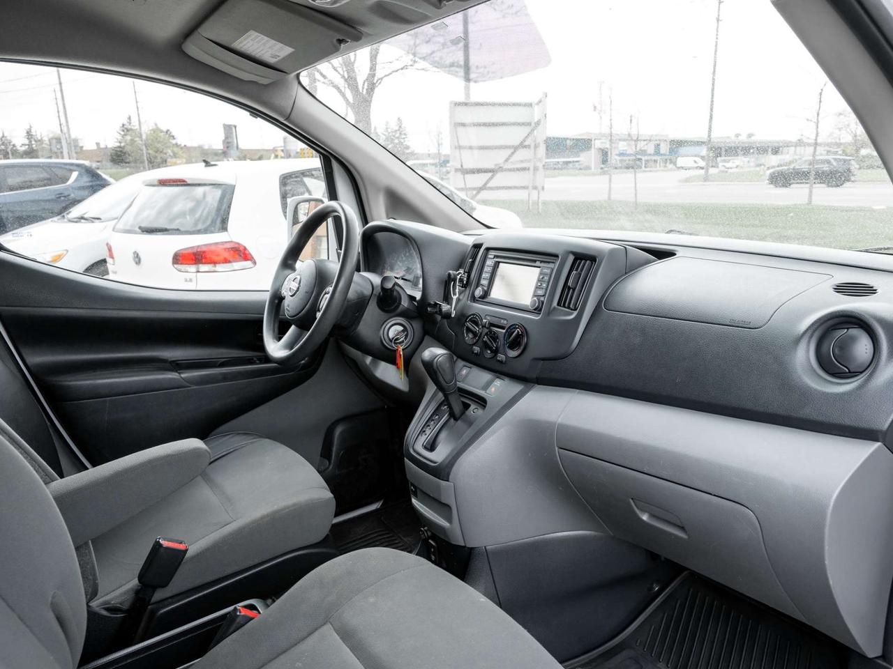 2017 Nissan NV200 I4 SV, Nav, Camera Photo