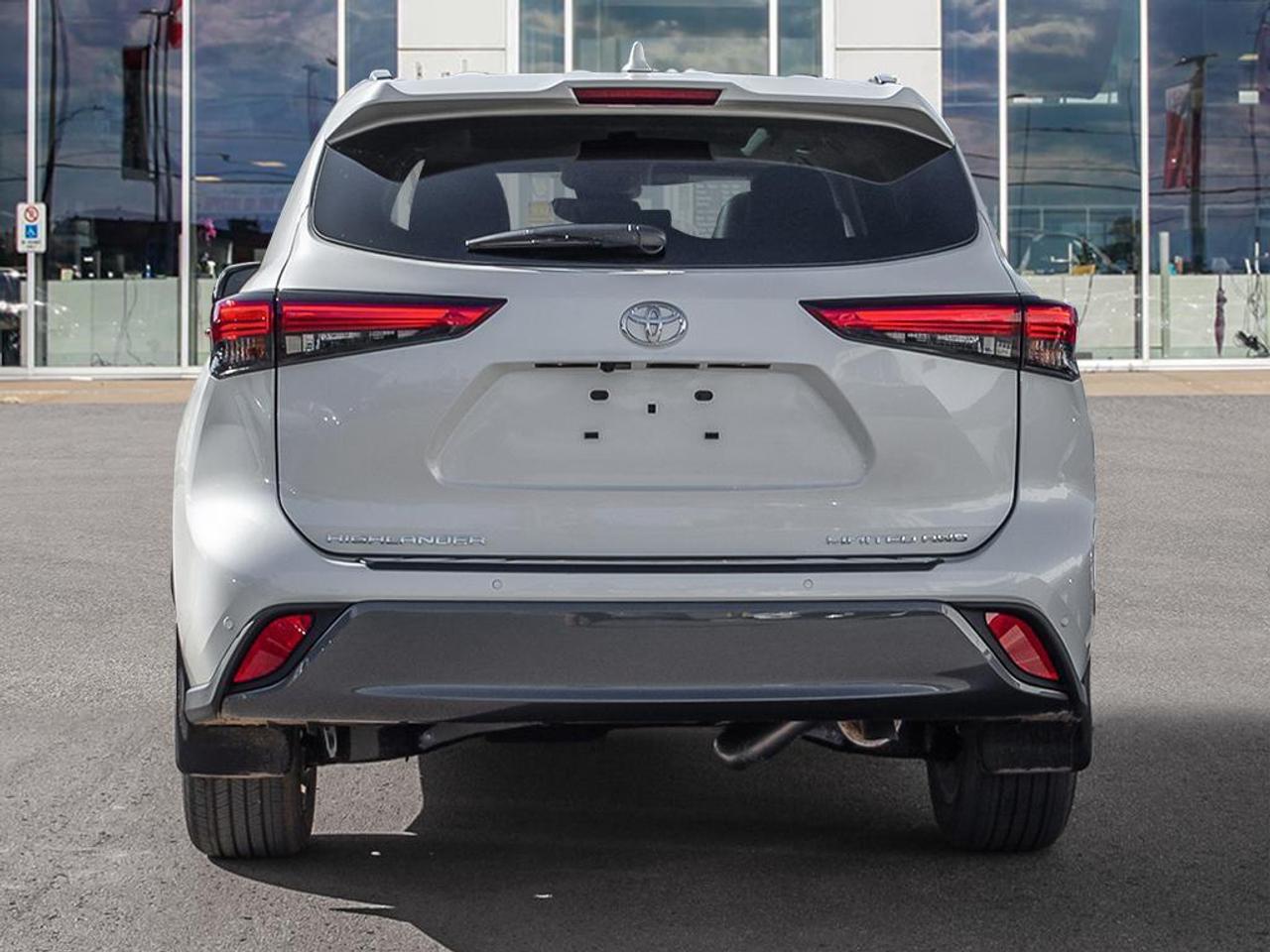 2026 Toyota Highlander Limited 4dr All-Wheel Drive Photo