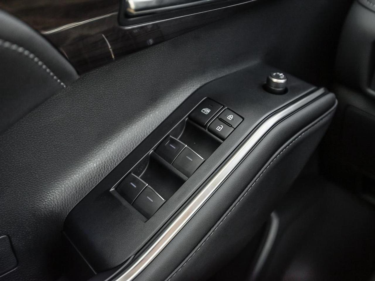 2026 Toyota Highlander Limited 4dr All-Wheel Drive Photo