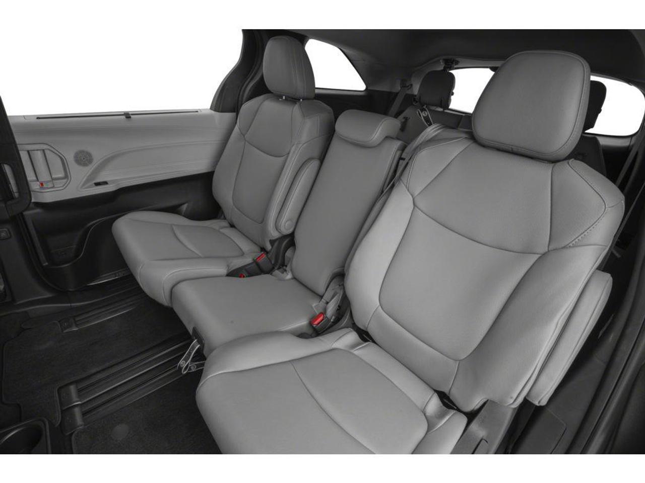 2026 Toyota Sienna XLE 8-Passenger 4dr Front-Wheel Drive Passenger Van Photo