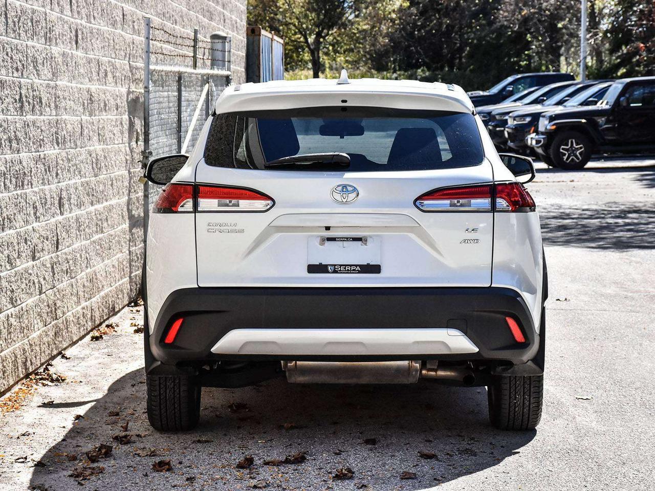 2024 Toyota Corolla Cross LE 4dr All-Wheel Drive Photo