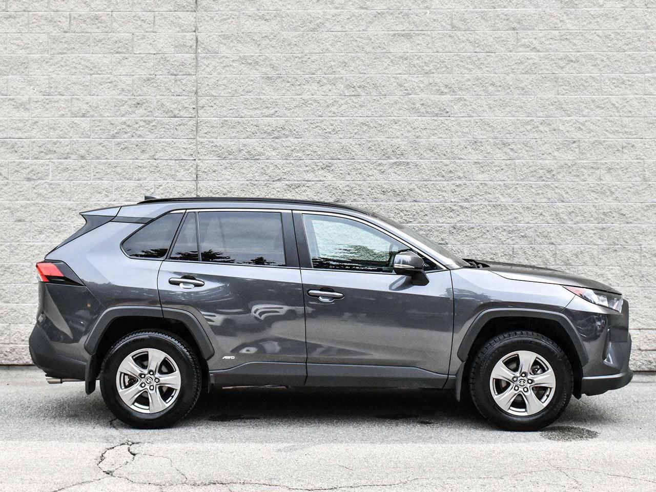 2025 Toyota RAV4 Hybrid LE 4dr All-Wheel Drive Photo