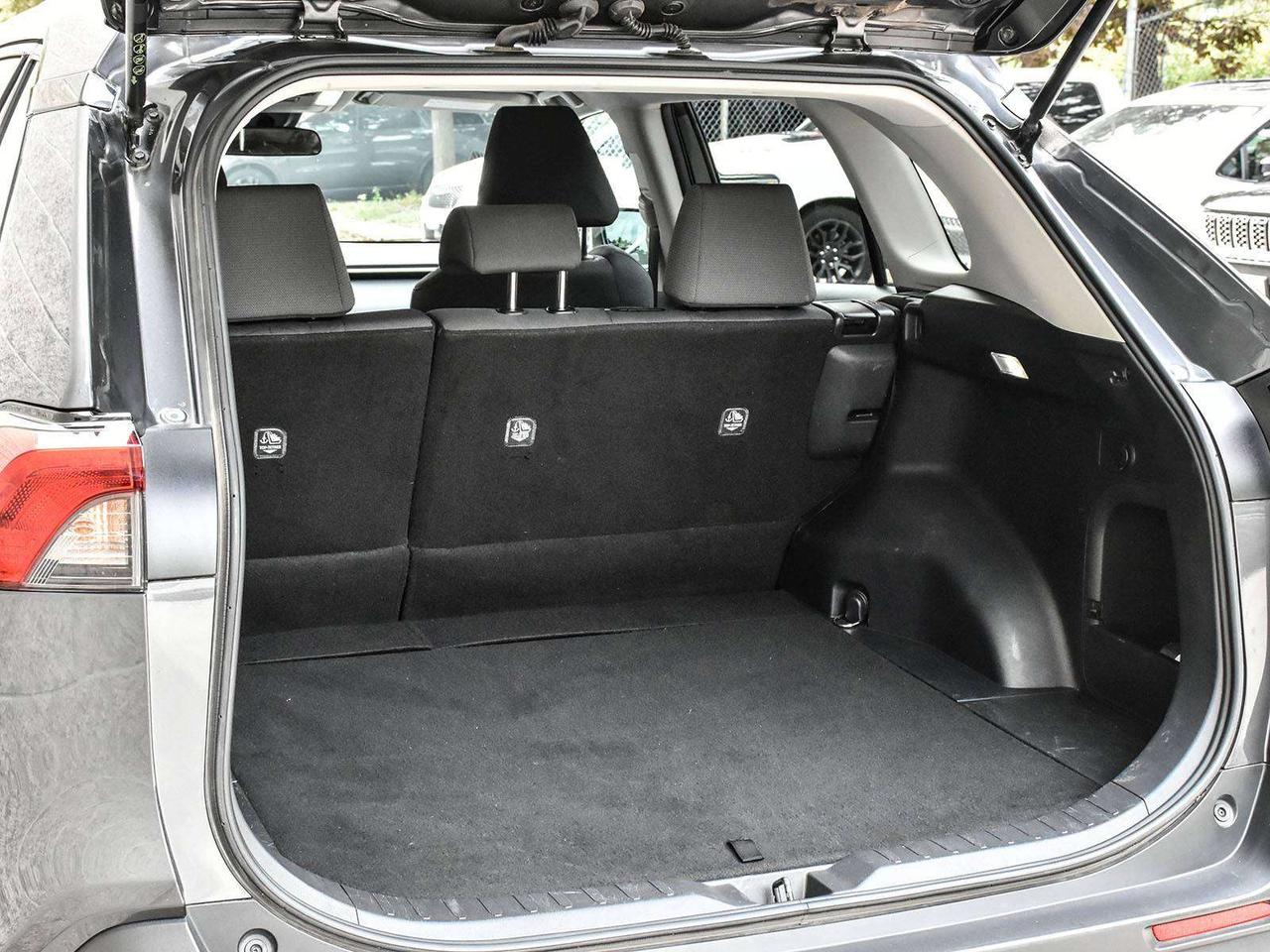 2025 Toyota RAV4 Hybrid LE 4dr All-Wheel Drive Photo