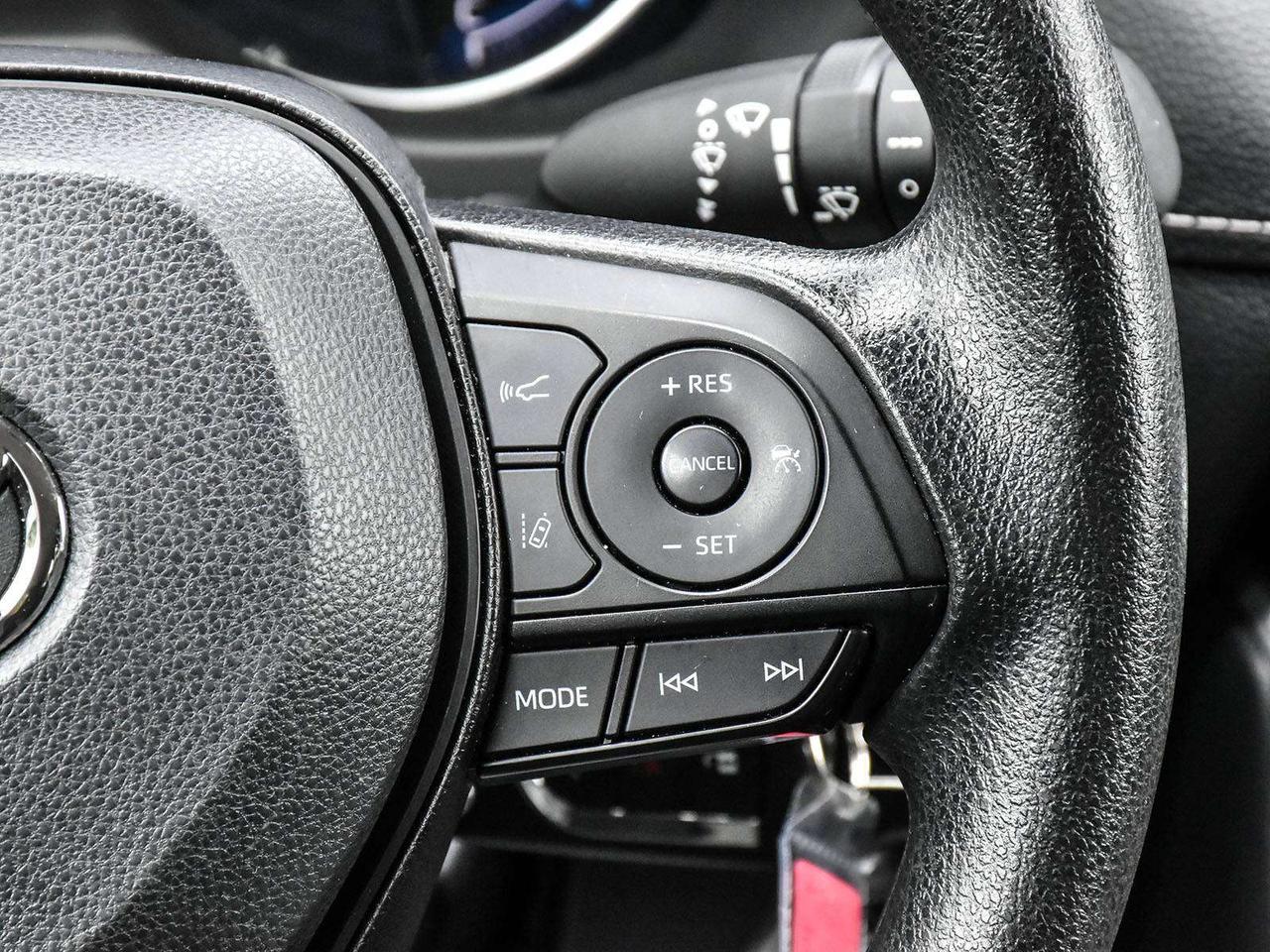 2025 Toyota RAV4 Hybrid LE 4dr All-Wheel Drive Photo