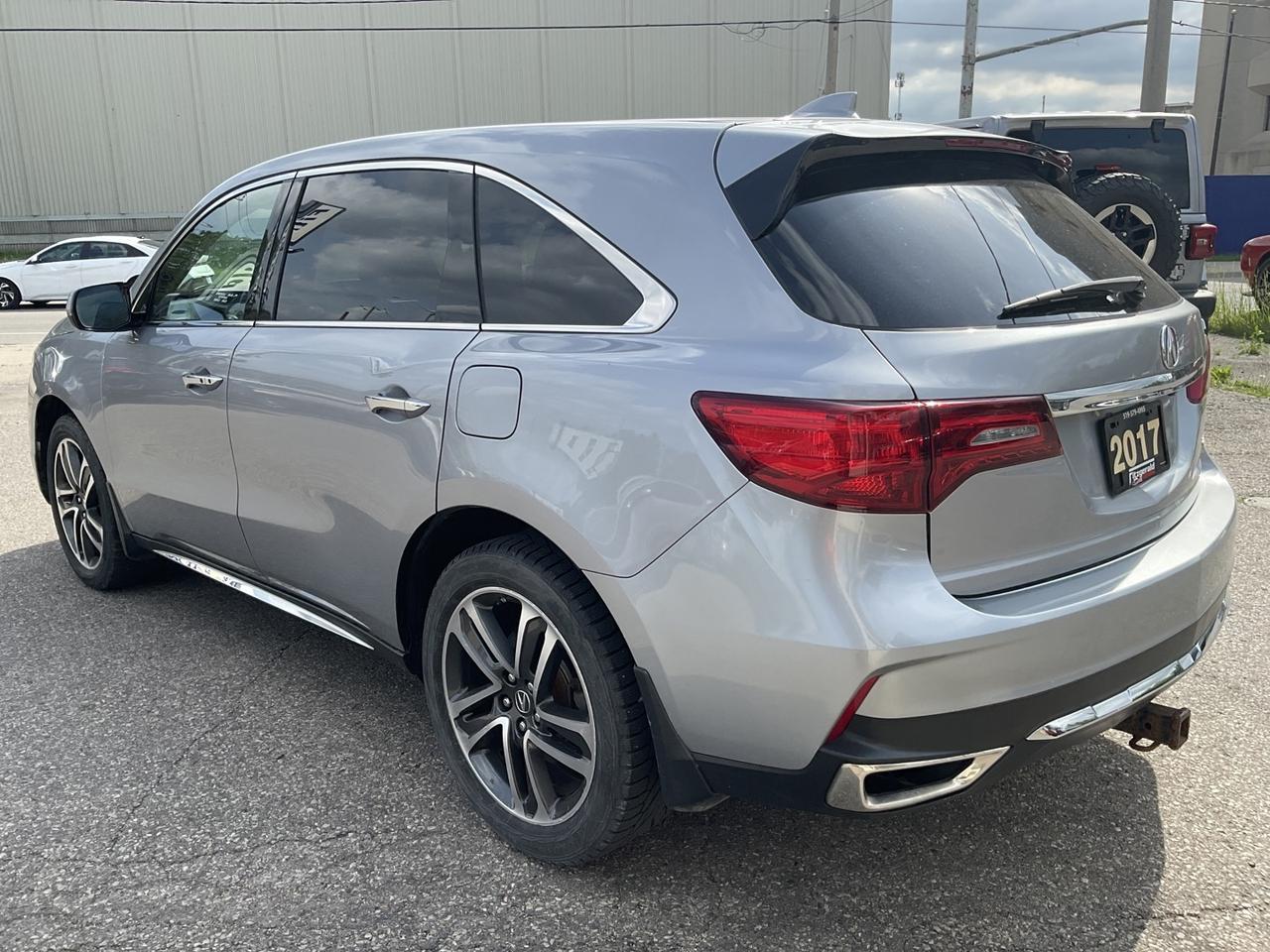 2017 Acura MDX SH-AWD 9-Spd AT w/Nav Pkg - LTHR! NAV! BACK-UP CAM Photo4