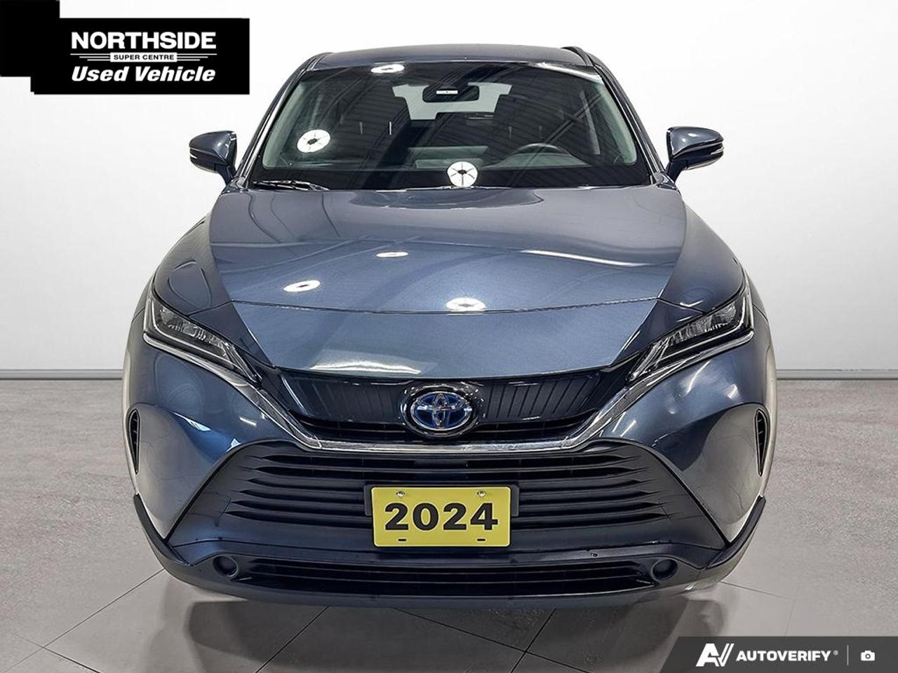 2024 Toyota Venza LE 4dr All-wheel Drive Photo