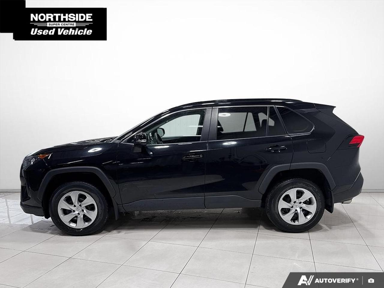 2021 Toyota RAV4 LE 4dr Front-wheel Drive Photo