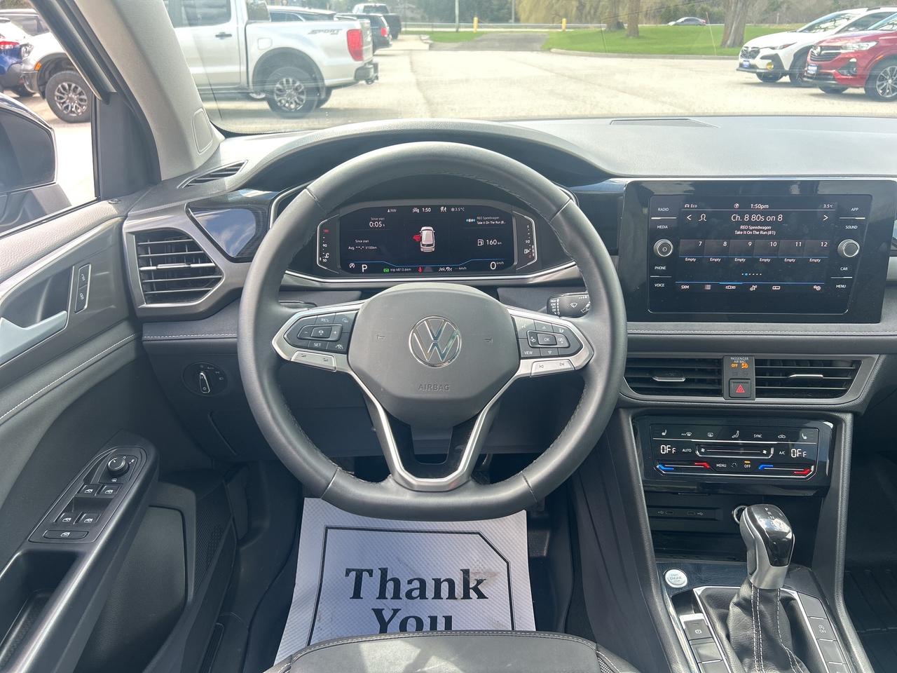 2025 Volkswagen Taos Comfortline Black Edition 4MOTION   Pano Roof Photo