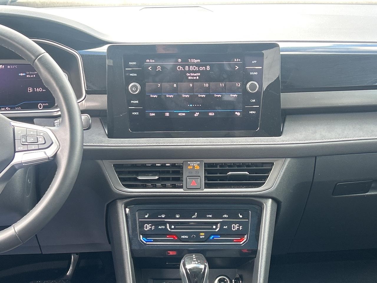 2025 Volkswagen Taos Comfortline Black Edition 4MOTION   Pano Roof Photo