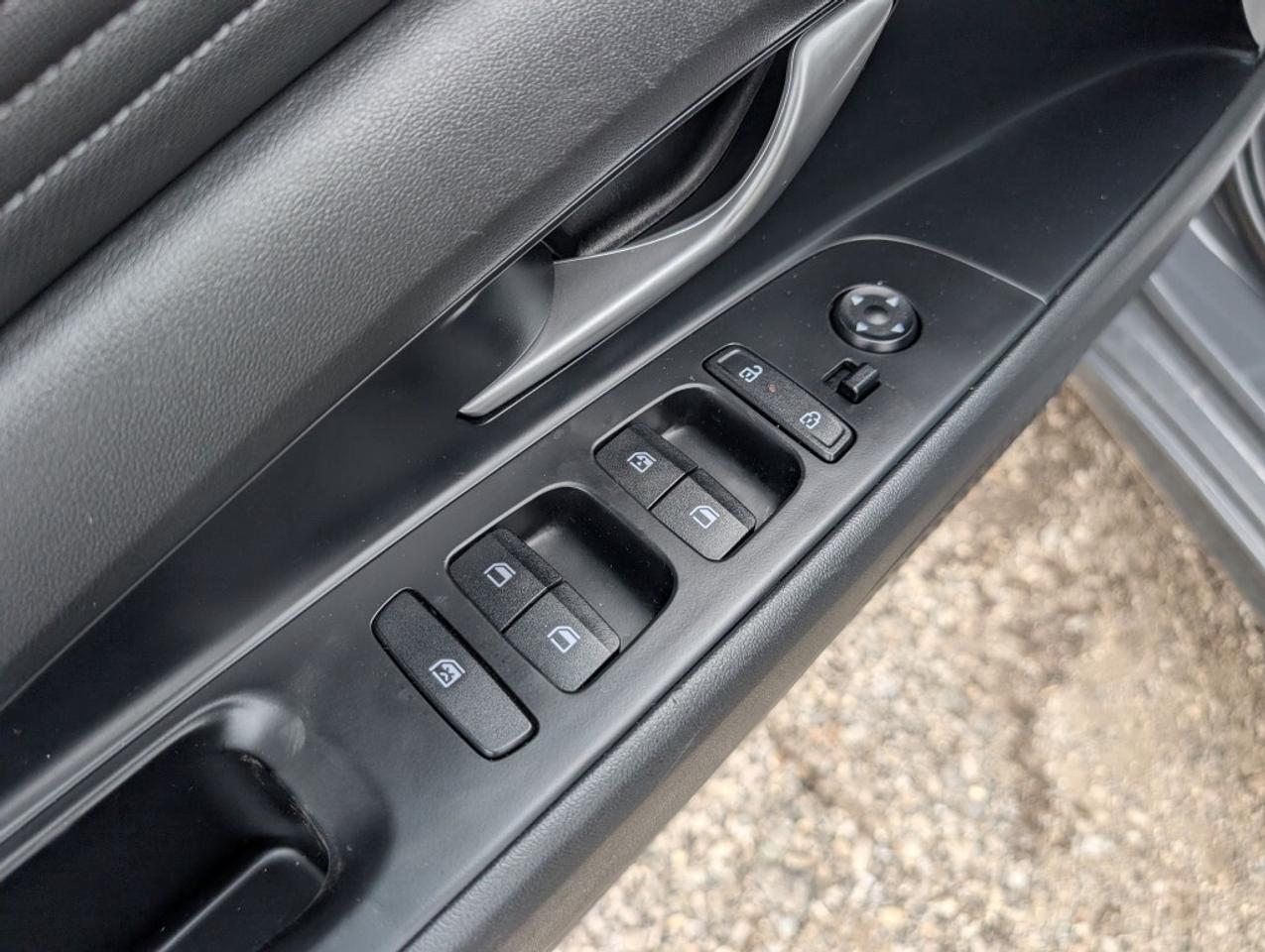 2025 Hyundai Elantra Preferred   CAMERA   BLIND SPOT   LANE ASIST   CAR Photo