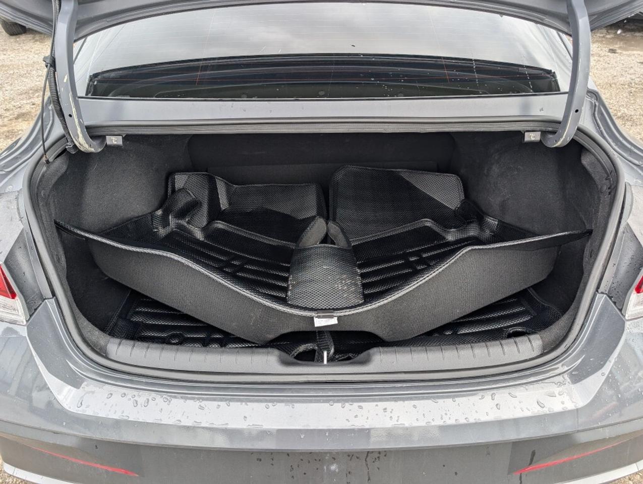 2025 Hyundai Elantra Preferred   CAMERA   BLIND SPOT   LANE ASIST   CAR Photo