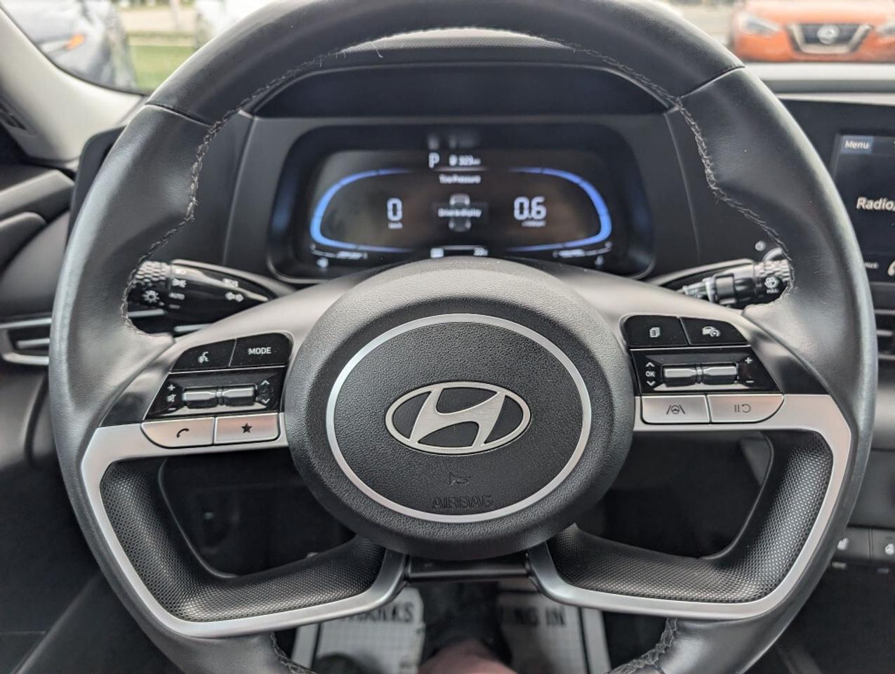 2025 Hyundai Elantra Preferred   CAMERA   BLIND SPOT   LANE ASIST   CAR Photo