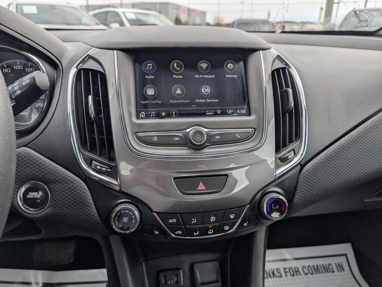 2019 Chevrolet Cruze LT HATCHBACK  CAMERA   HTD SEATS Photo