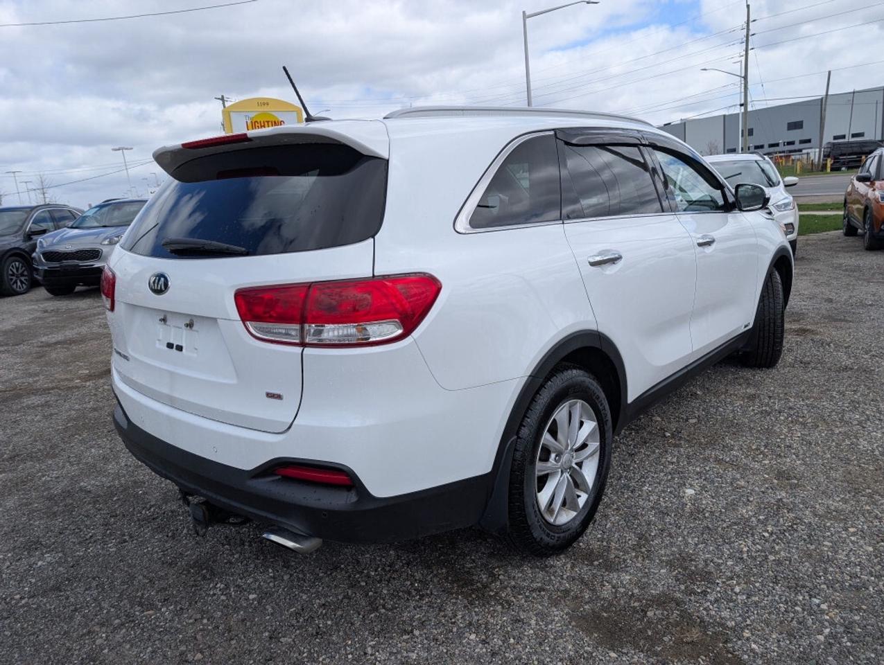 2017 Kia Sorento LX AWD   CAMERA  HTD SEATS Photo