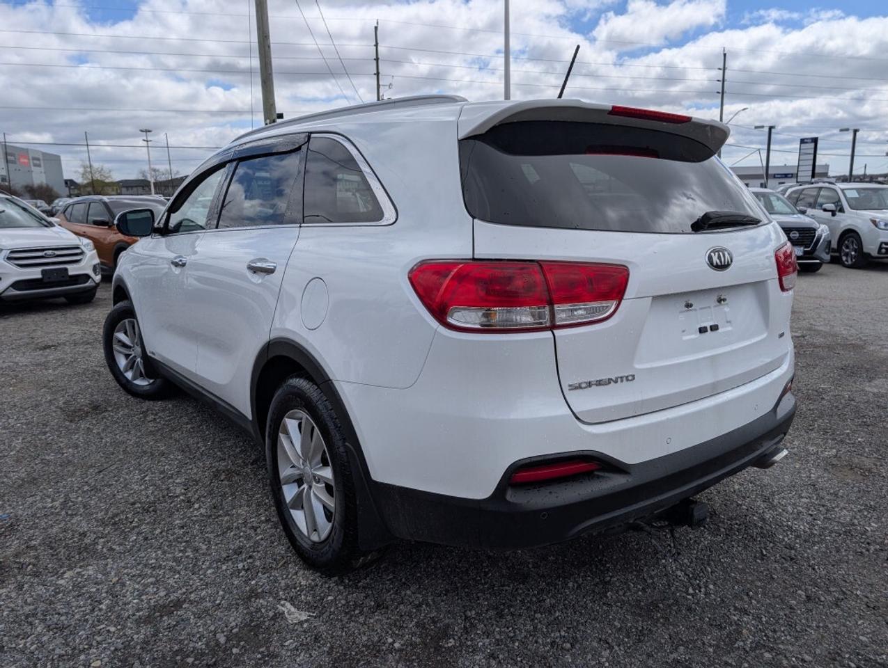 2017 Kia Sorento LX AWD   CAMERA  HTD SEATS Photo
