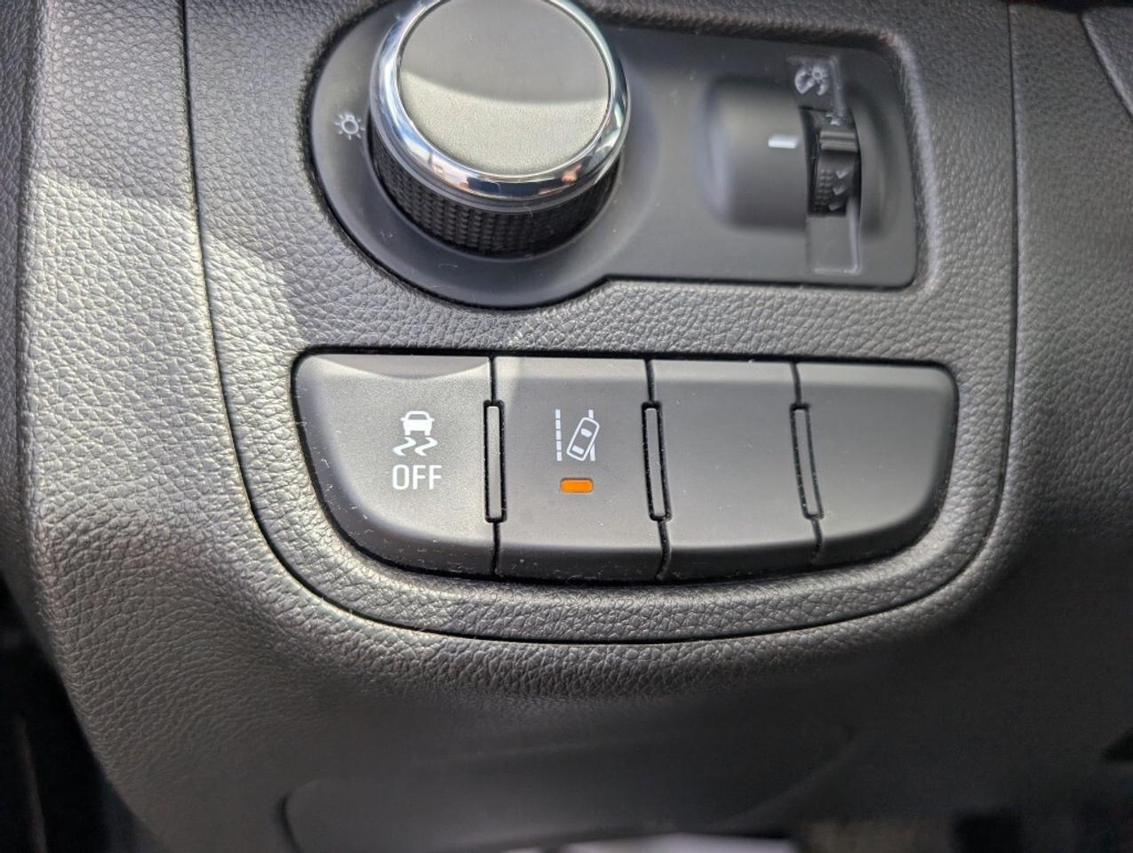 2019 Chevrolet Spark 1LT   CAMERA   HTD SEATS Photo
