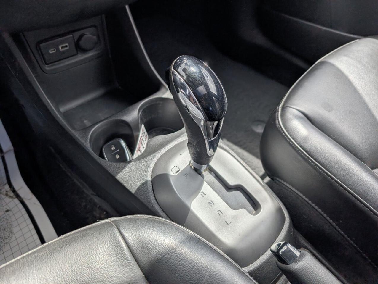 2019 Chevrolet Spark 1LT   CAMERA   HTD SEATS Photo