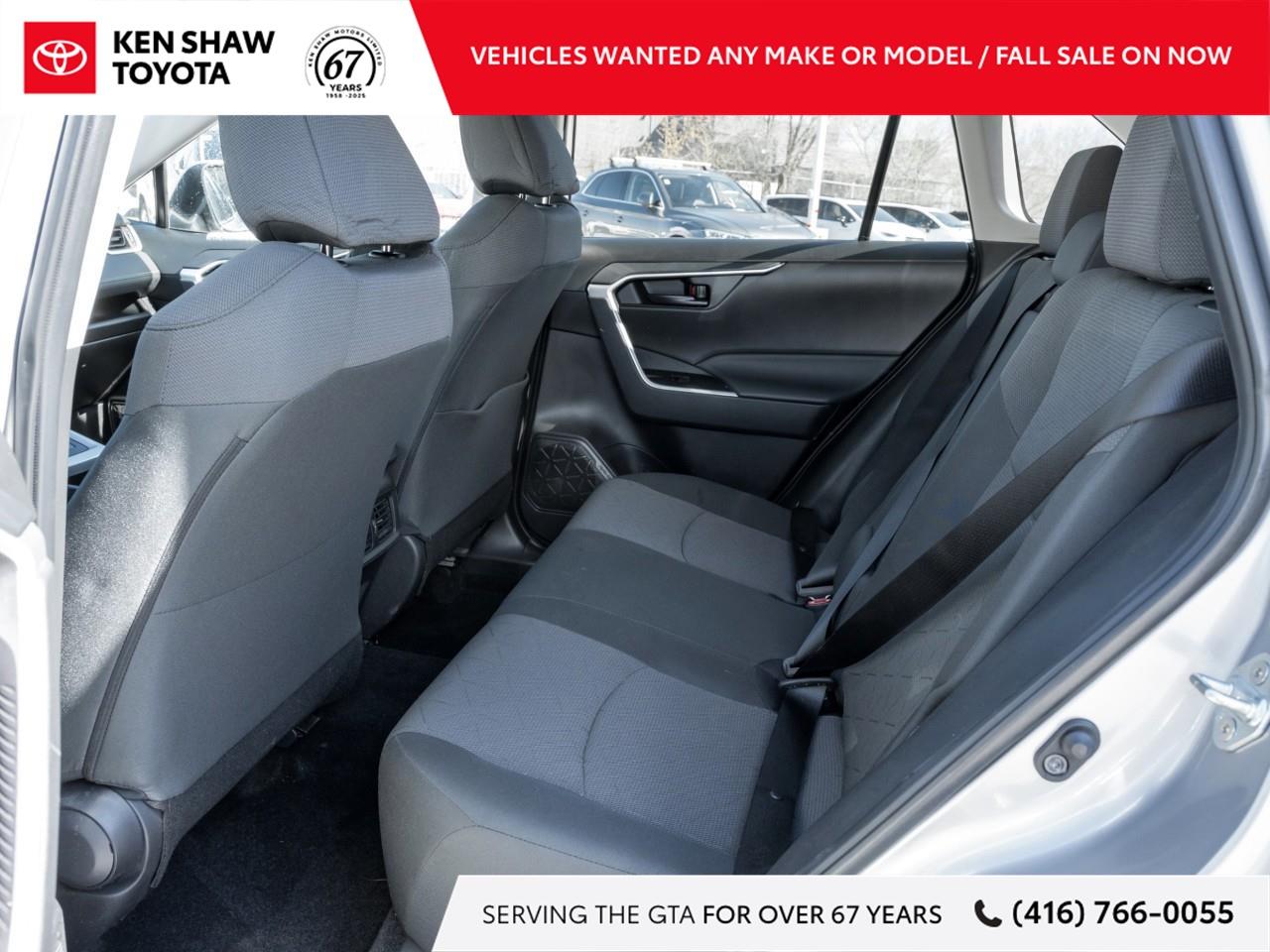 2024 Toyota RAV4 LE 4dr All-wheel Drive Photo