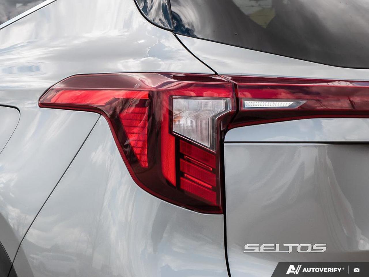 2024 Kia Seltos EX   AWD   Leather   Sunroof   Apple CarPlay   Hea Photo