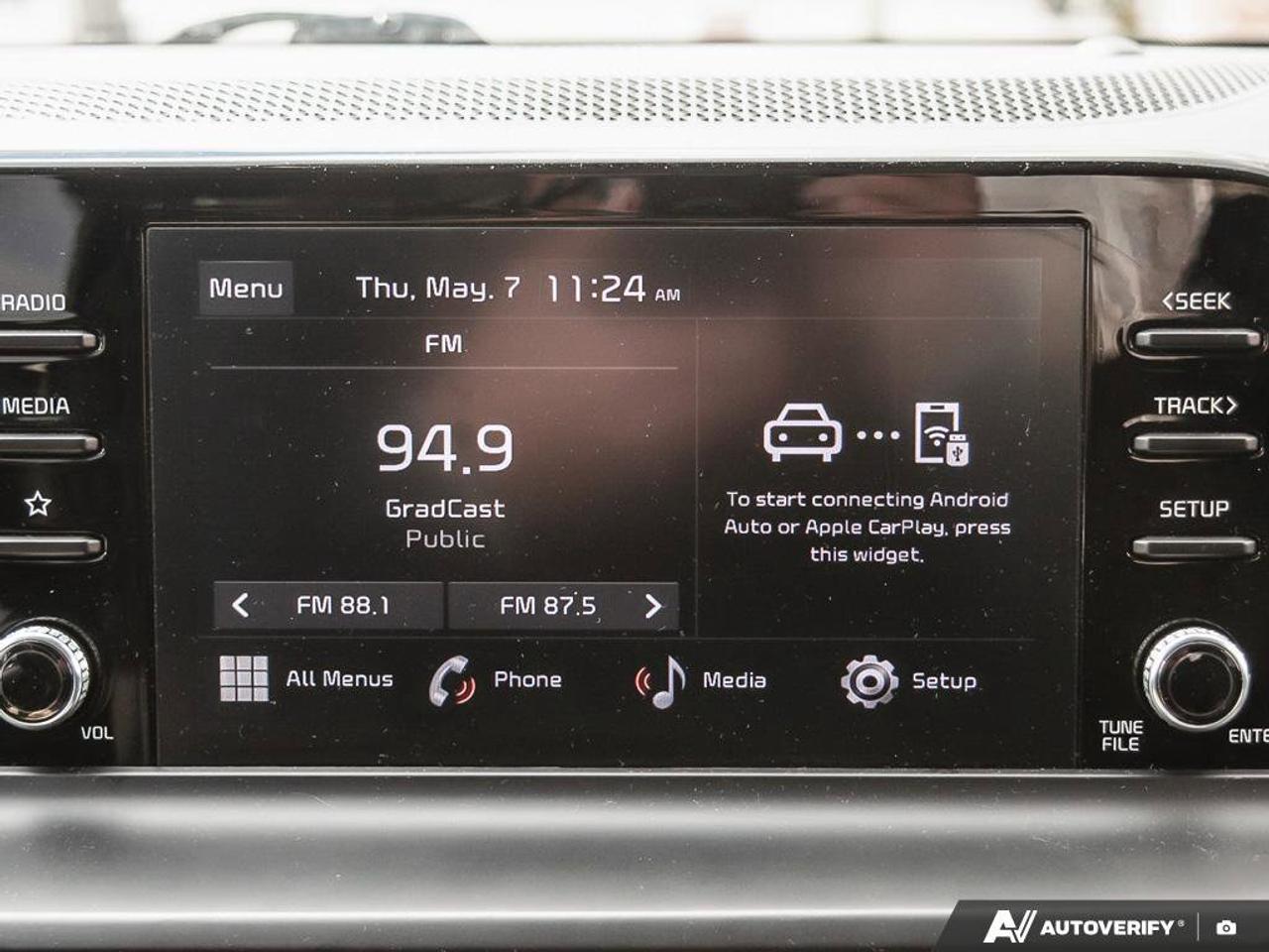 2024 Kia Seltos EX   AWD   Leather   Sunroof   Apple CarPlay   Hea Photo