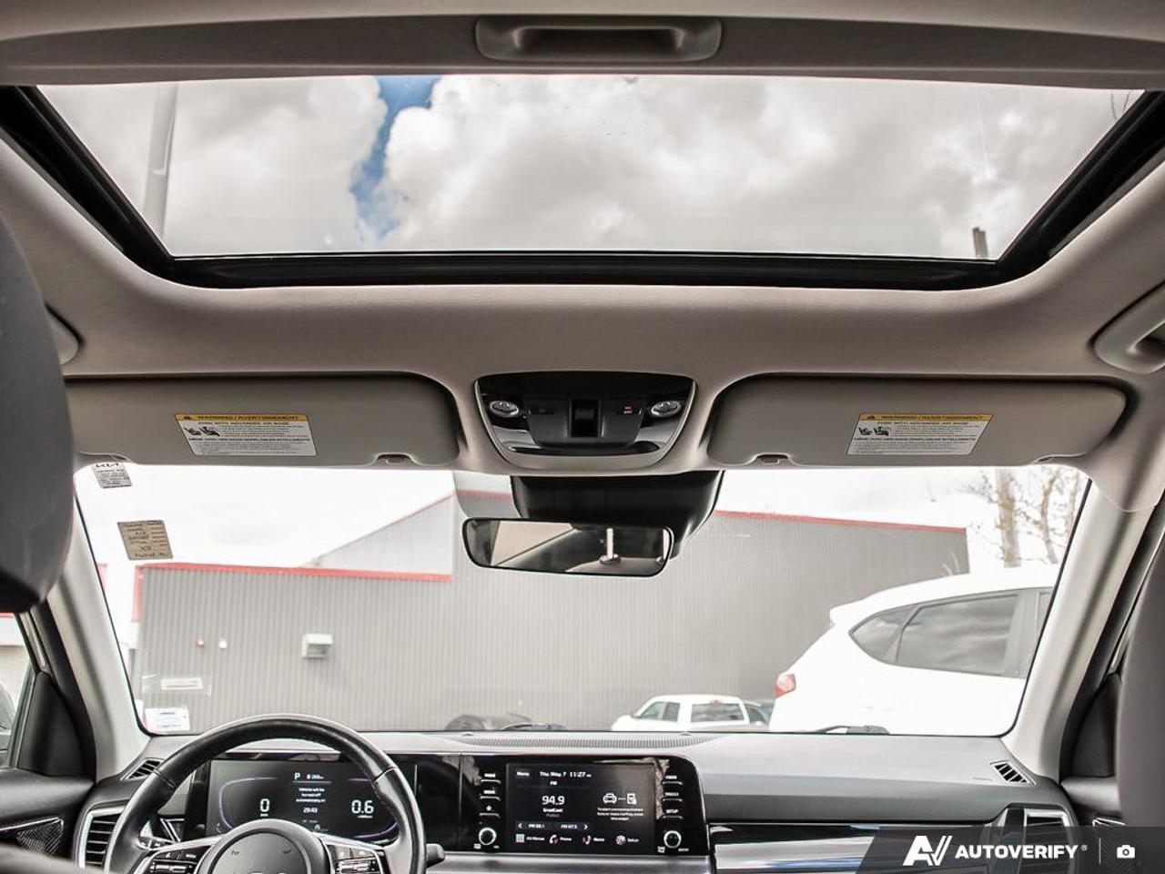 2024 Kia Seltos EX   AWD   Leather   Sunroof   Apple CarPlay   Hea Photo