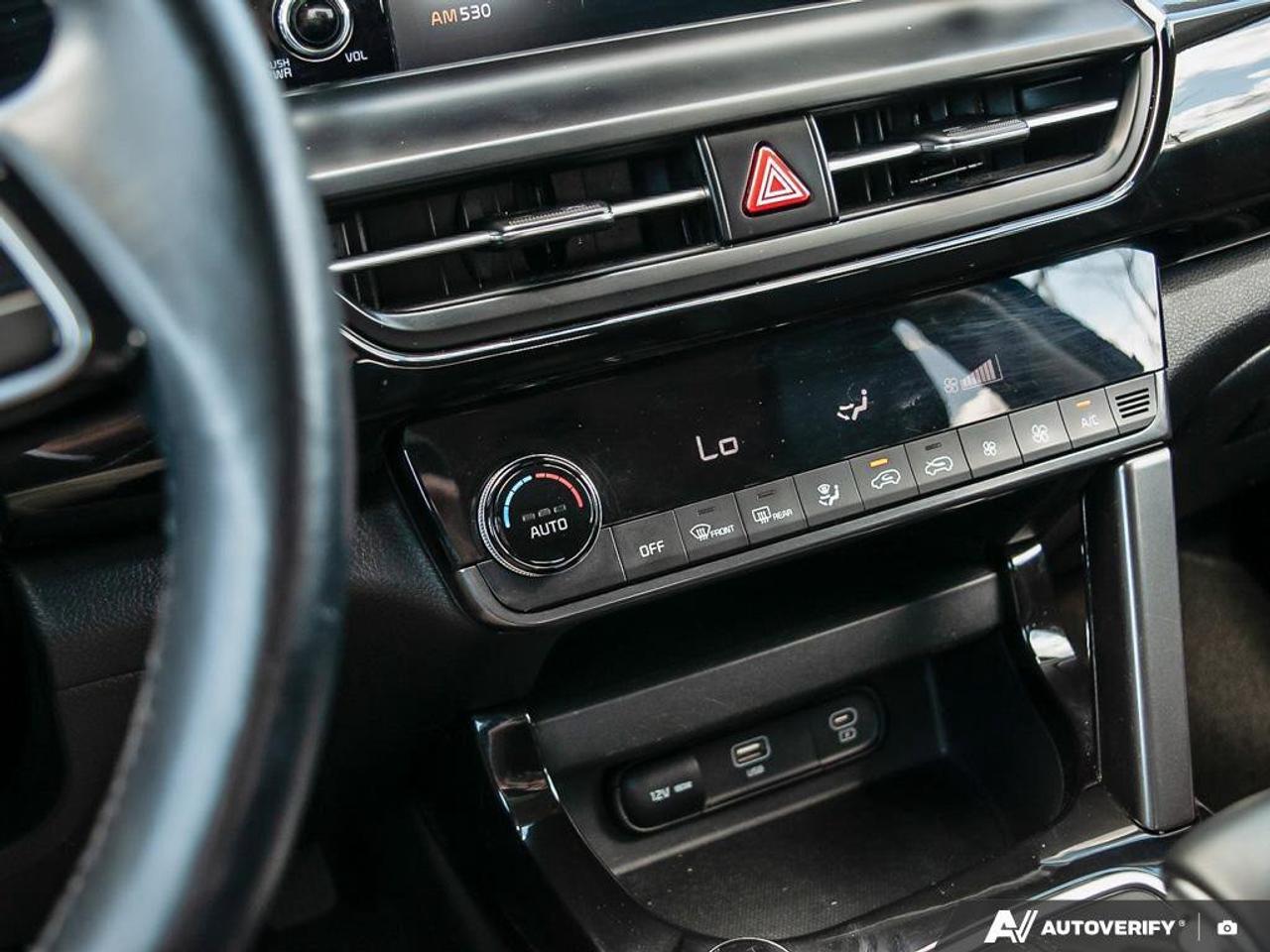 2024 Kia Seltos EX   AWD   Leather   Sunroof   Apple CarPlay   Hea Photo