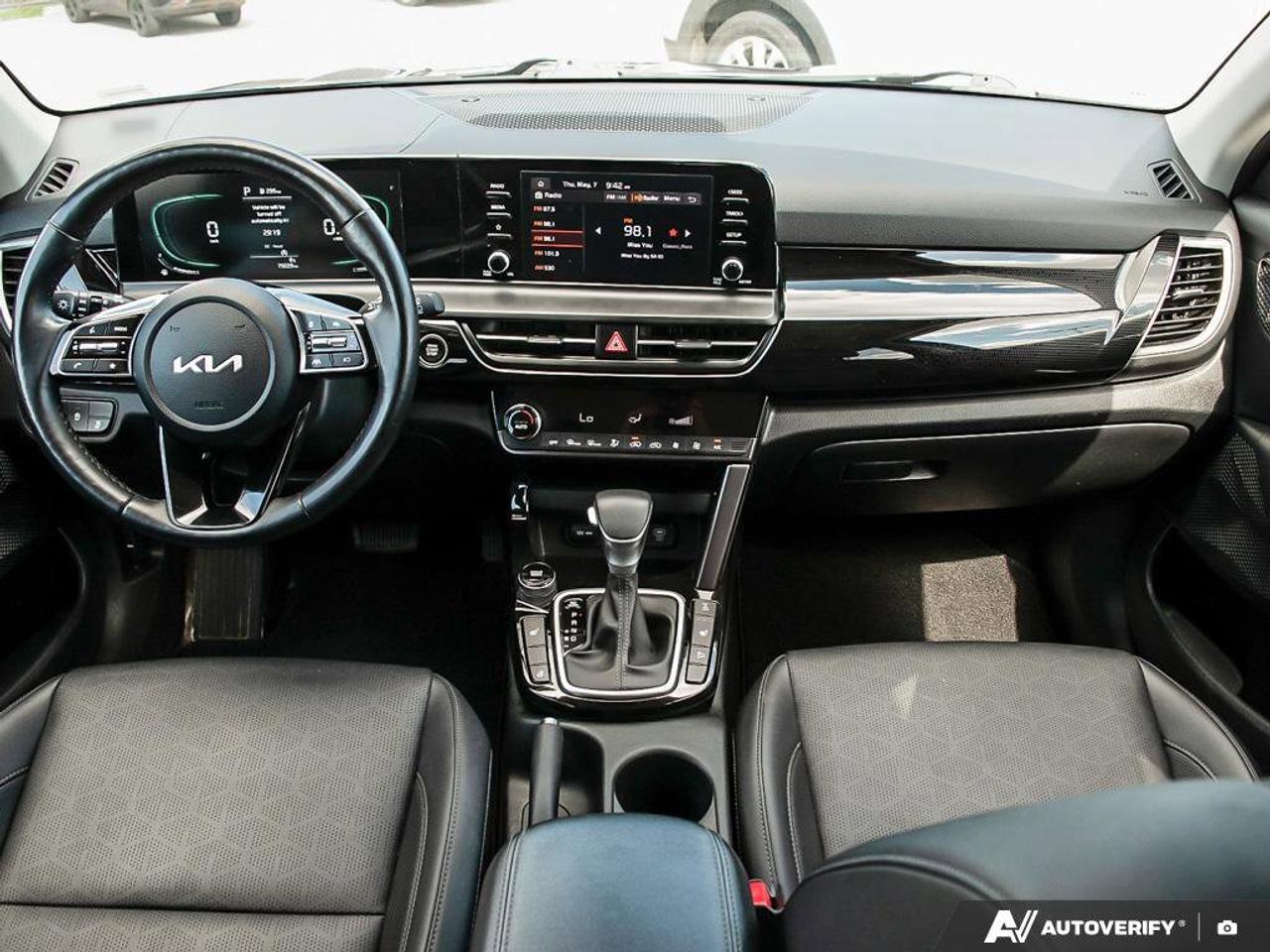 2024 Kia Seltos EX   AWD   Leather   Sunroof   Apple CarPlay   Hea Photo