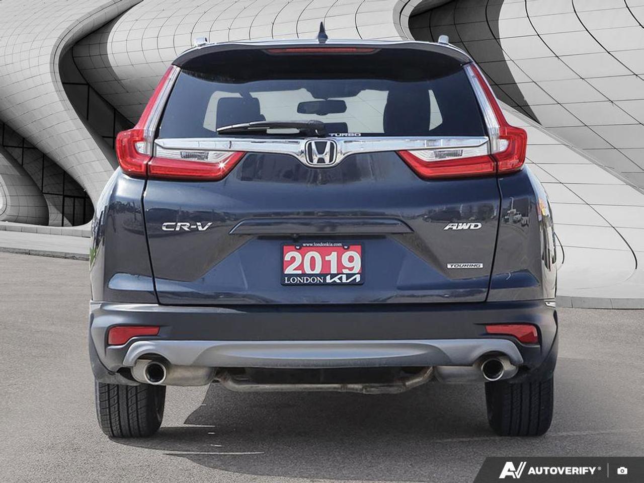 2019 Honda CR-V Touring Photo