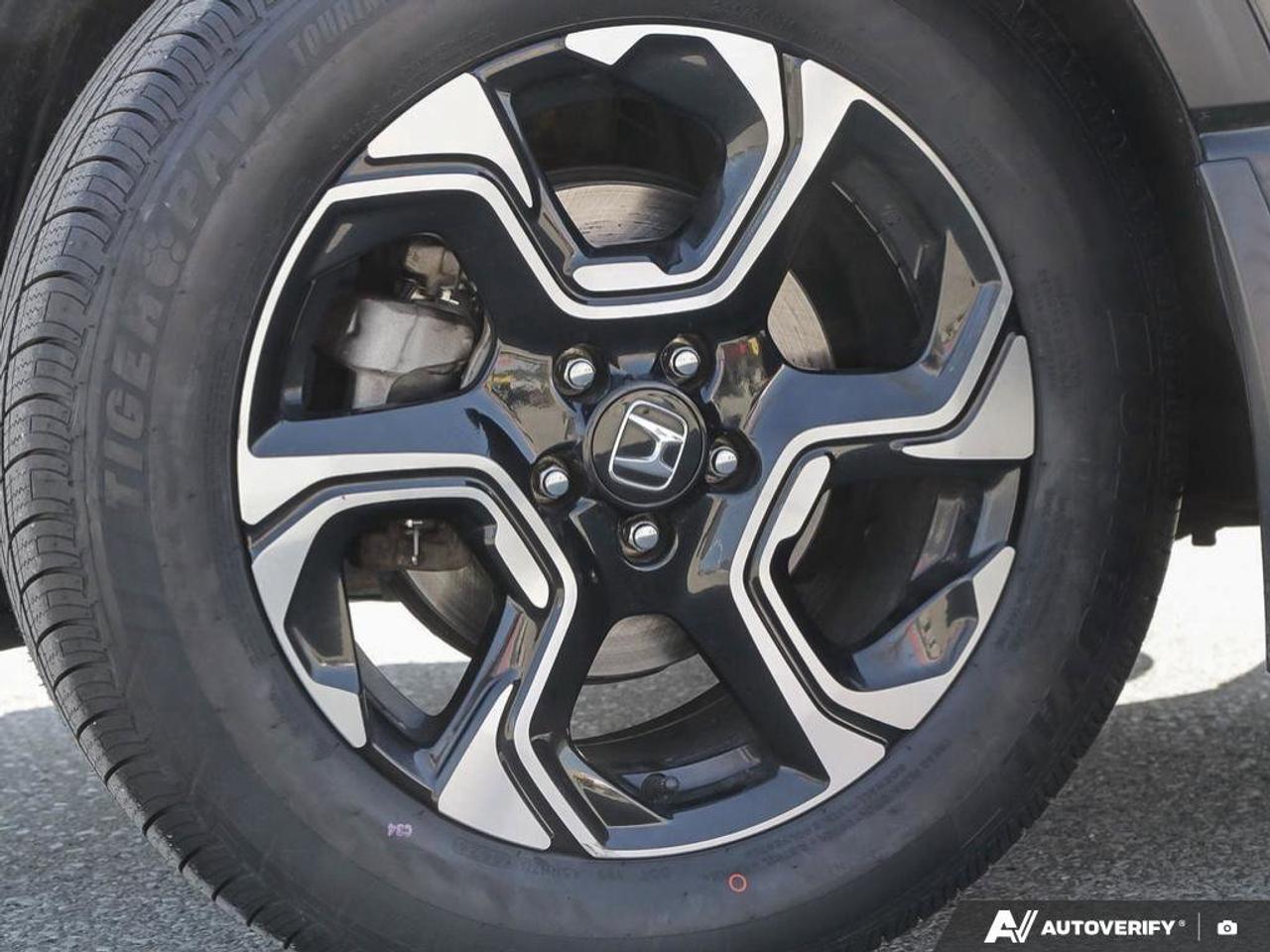 2019 Honda CR-V Touring Photo