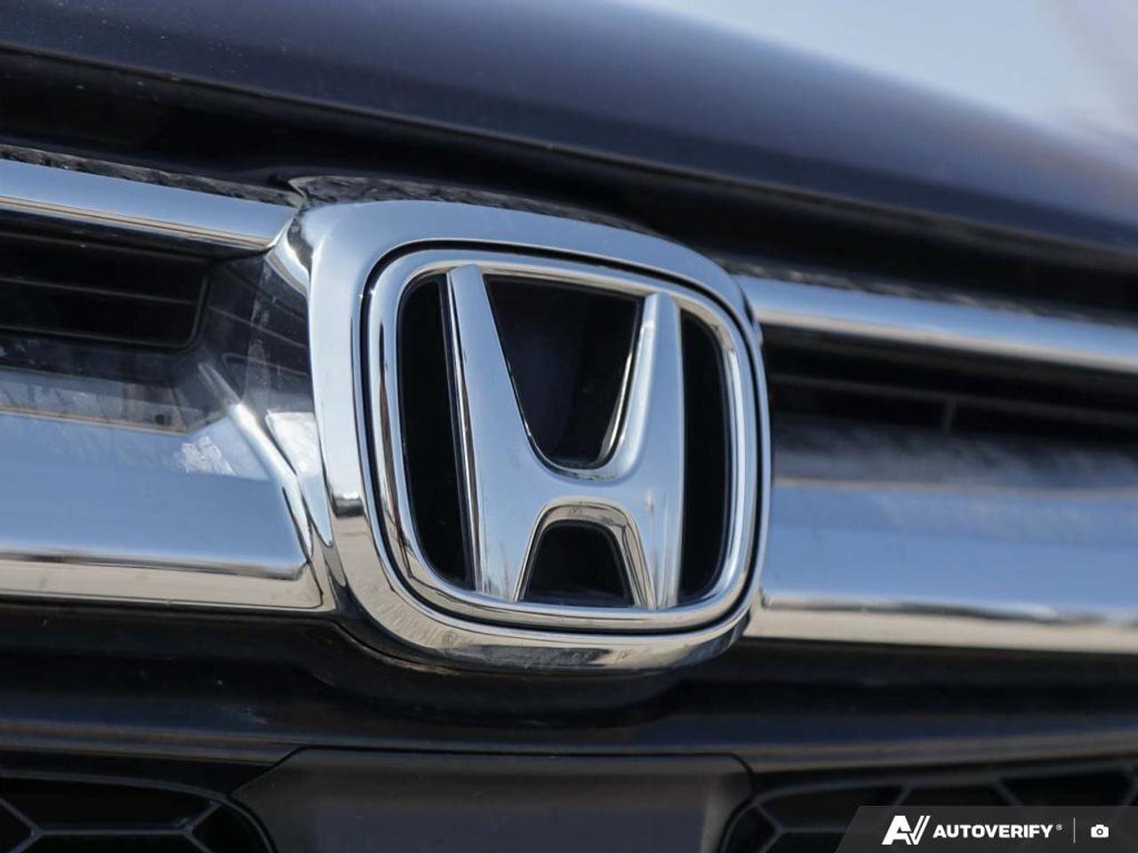 2019 Honda CR-V Touring Photo