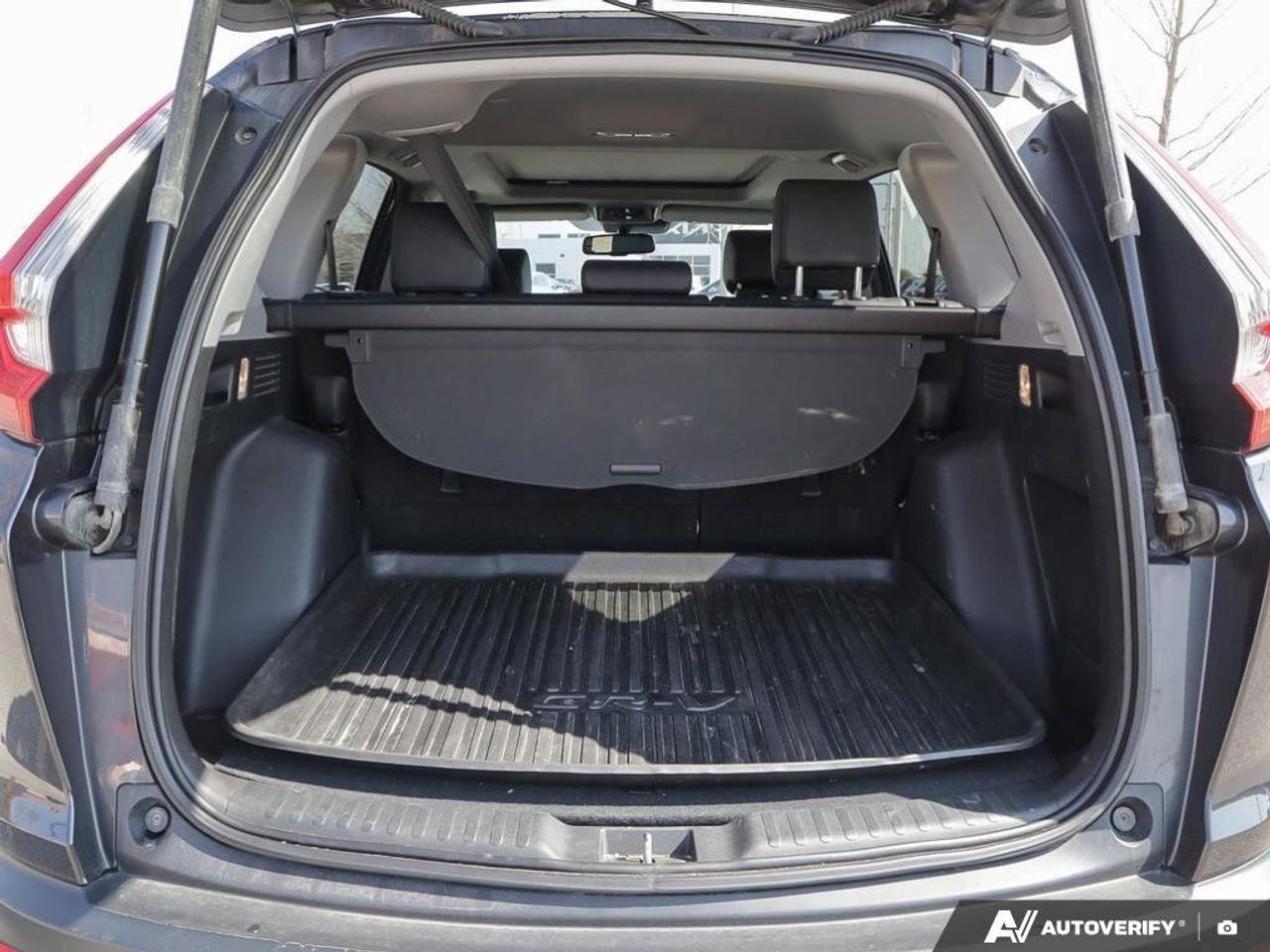 2019 Honda CR-V Touring Photo