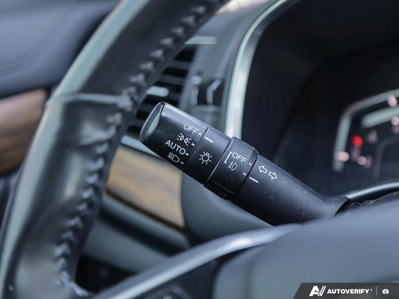 2019 Honda CR-V Touring Photo